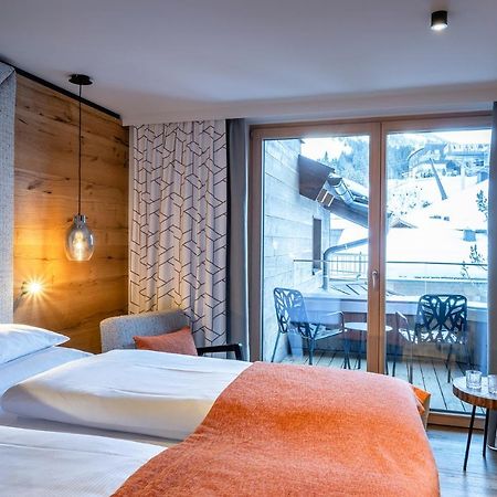 Hotel Das Zwoelferhaus Saalbach-Hinterglemm Dış mekan fotoğraf
