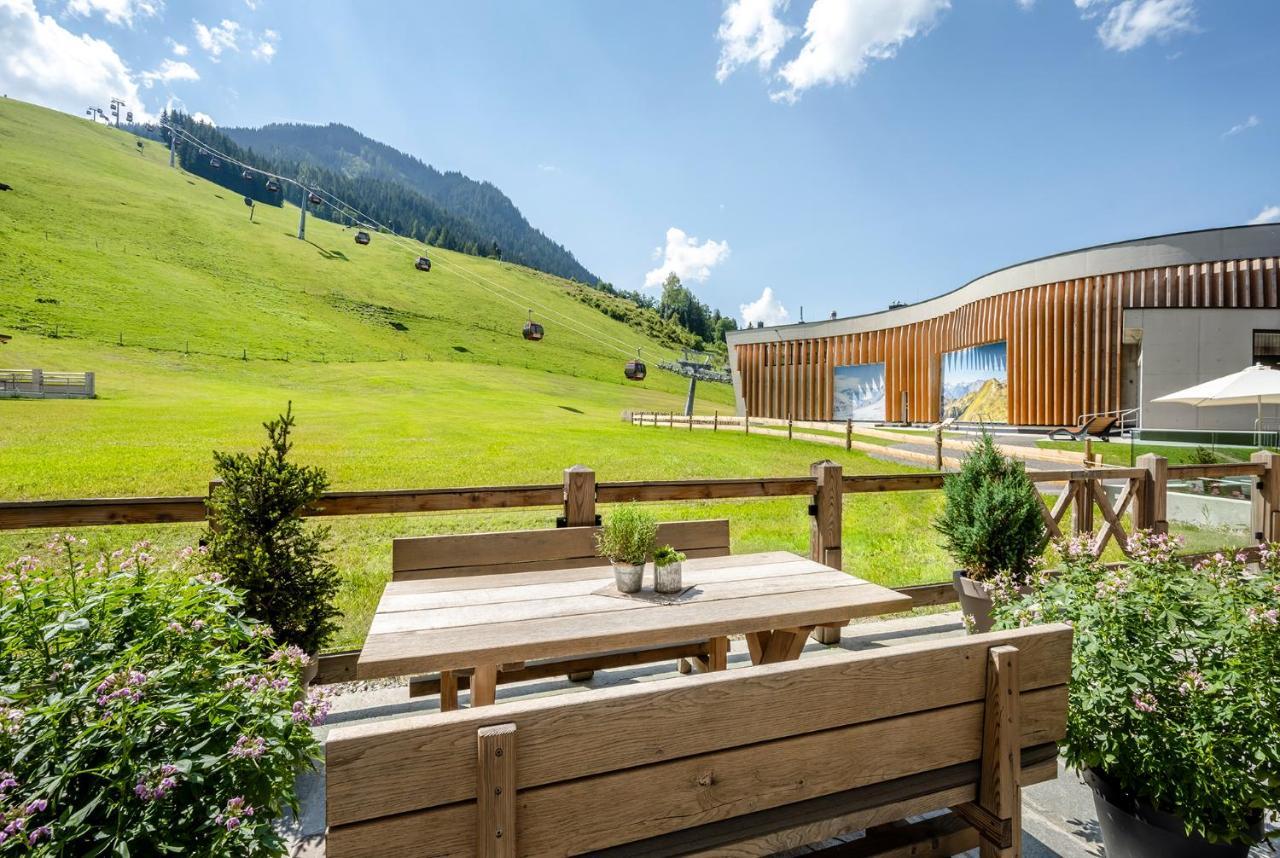 Hotel Das Zwoelferhaus Saalbach-Hinterglemm Dış mekan fotoğraf
