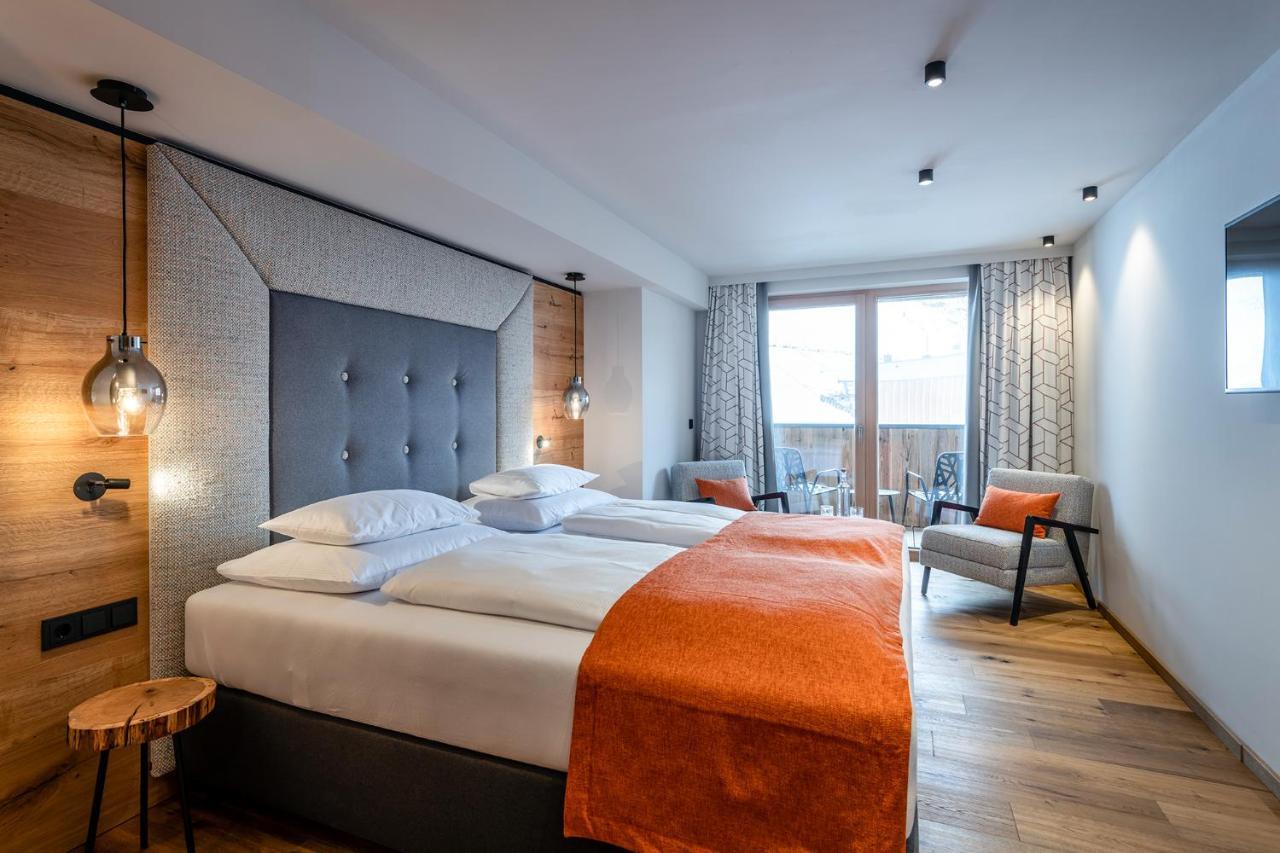 Hotel Das Zwoelferhaus Saalbach-Hinterglemm Dış mekan fotoğraf