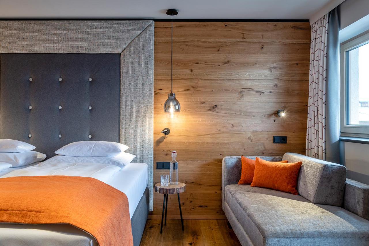 Hotel Das Zwoelferhaus Saalbach-Hinterglemm Dış mekan fotoğraf