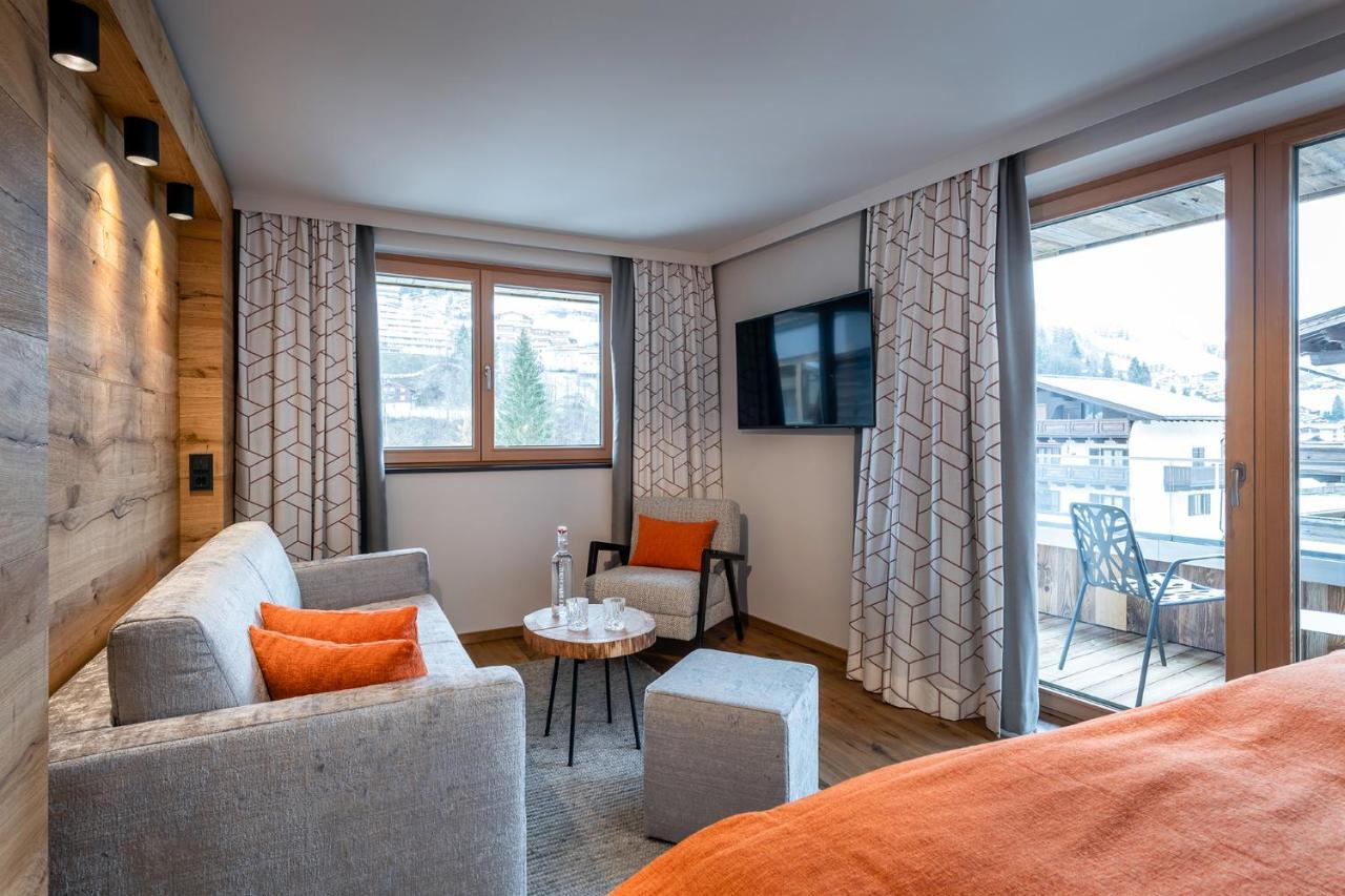 Hotel Das Zwoelferhaus Saalbach-Hinterglemm Dış mekan fotoğraf