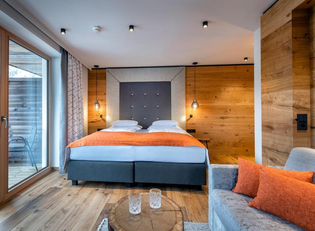 Hotel Das Zwoelferhaus Saalbach-Hinterglemm Dış mekan fotoğraf