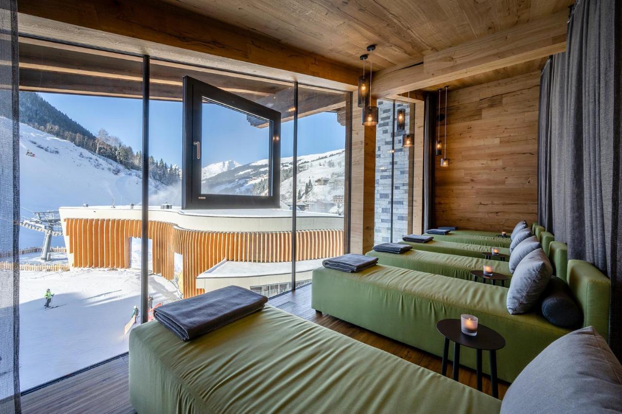 Hotel Das Zwoelferhaus Saalbach-Hinterglemm Dış mekan fotoğraf
